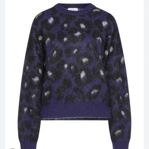 Brand new KOCCA knit sweater